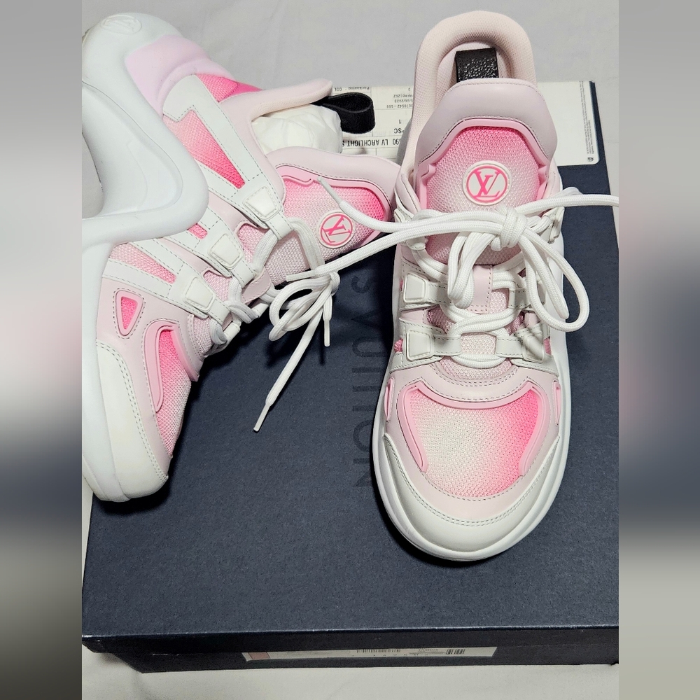 Louis Vuitton Archlight Trainers Pink/White – Size 39